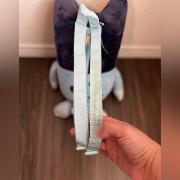 Bluey Blue and Yellow Plush Backpack for Kids OS - Picture 4 of 5